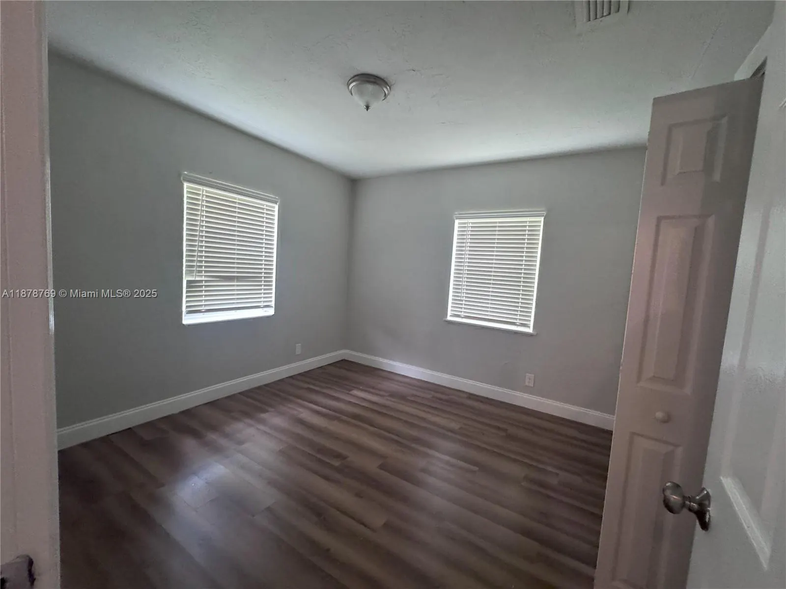1031 NW 13th St