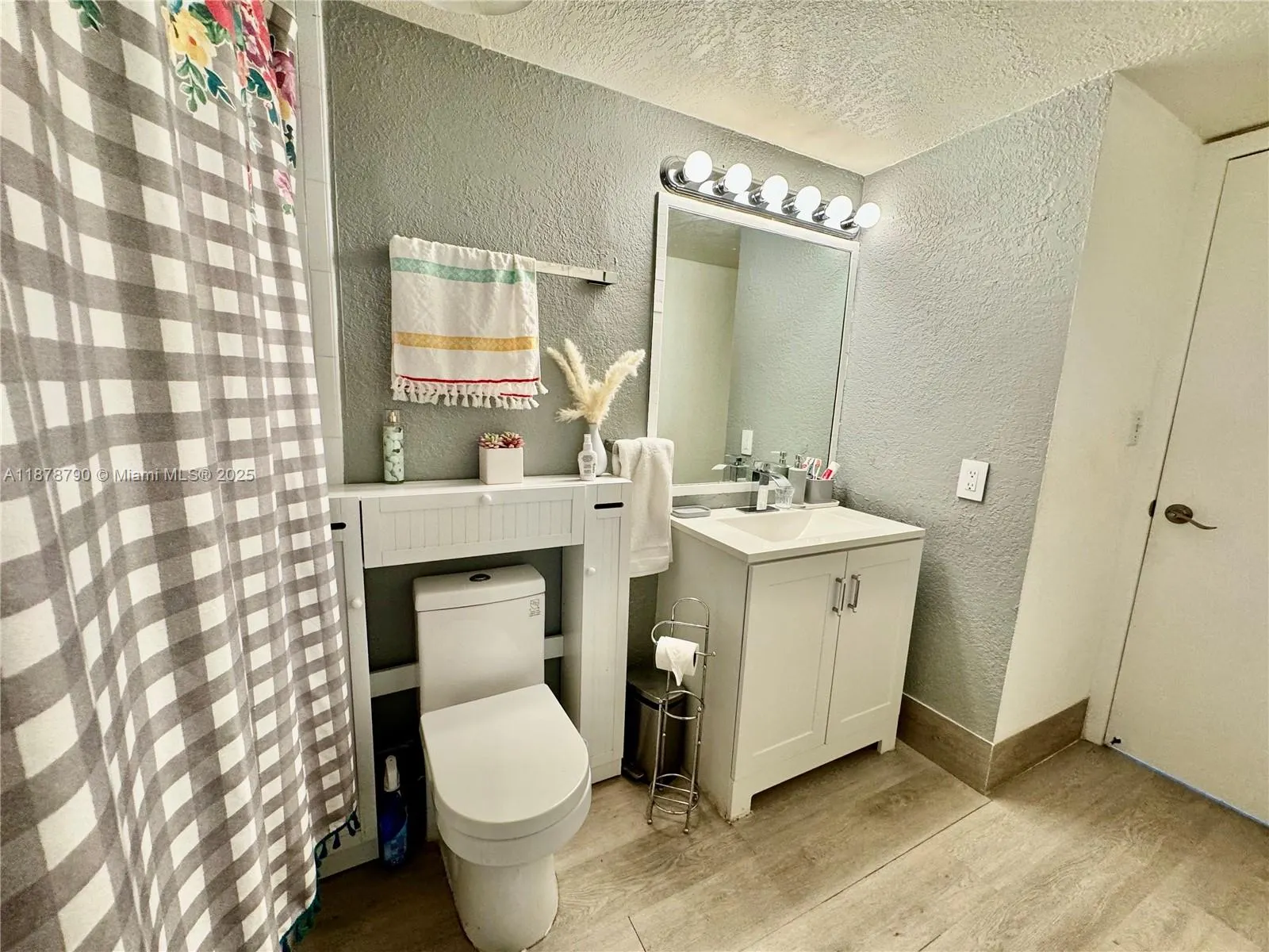 9360 Fontainebleau Blvd, #413