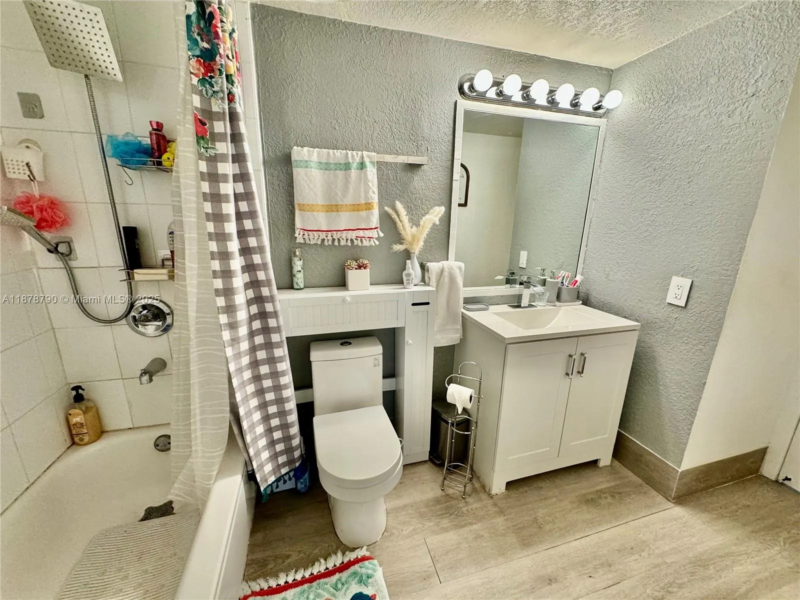 9360 Fontainebleau Blvd, #413