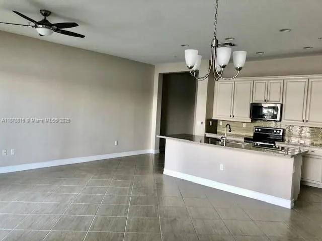 1415 SW 113th Ave, #1415