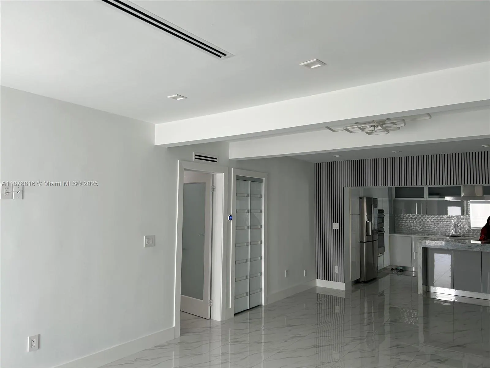 400 SW 47th Ave