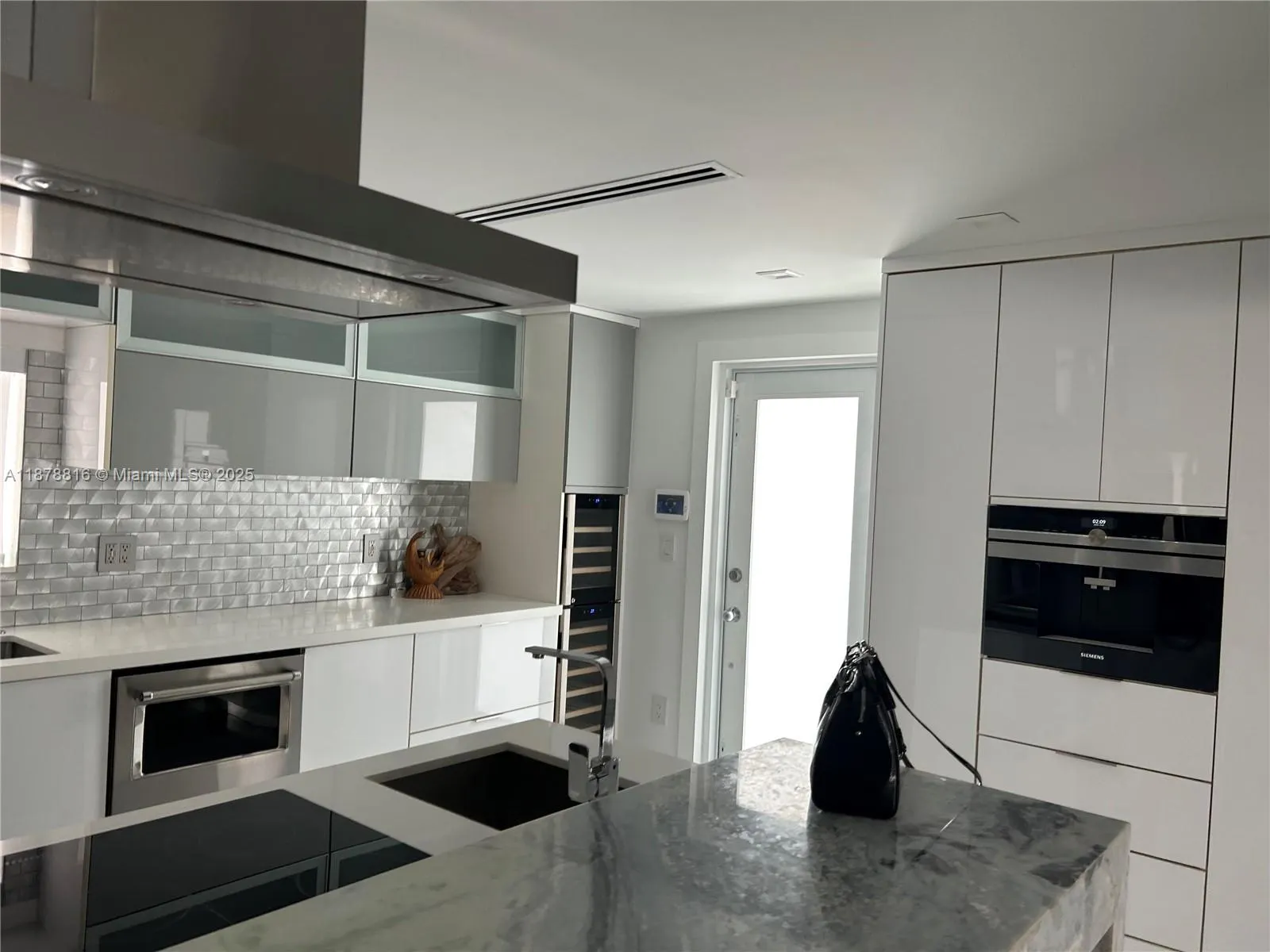 400 SW 47th Ave