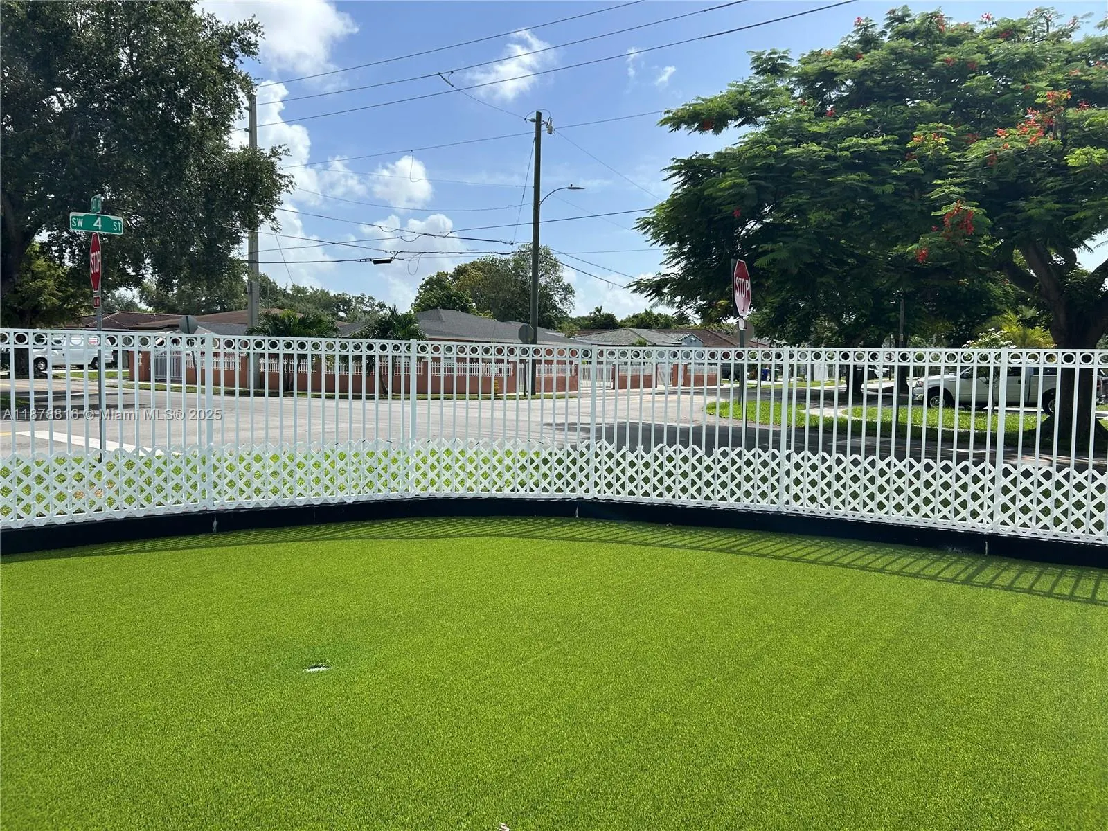 400 SW 47th Ave