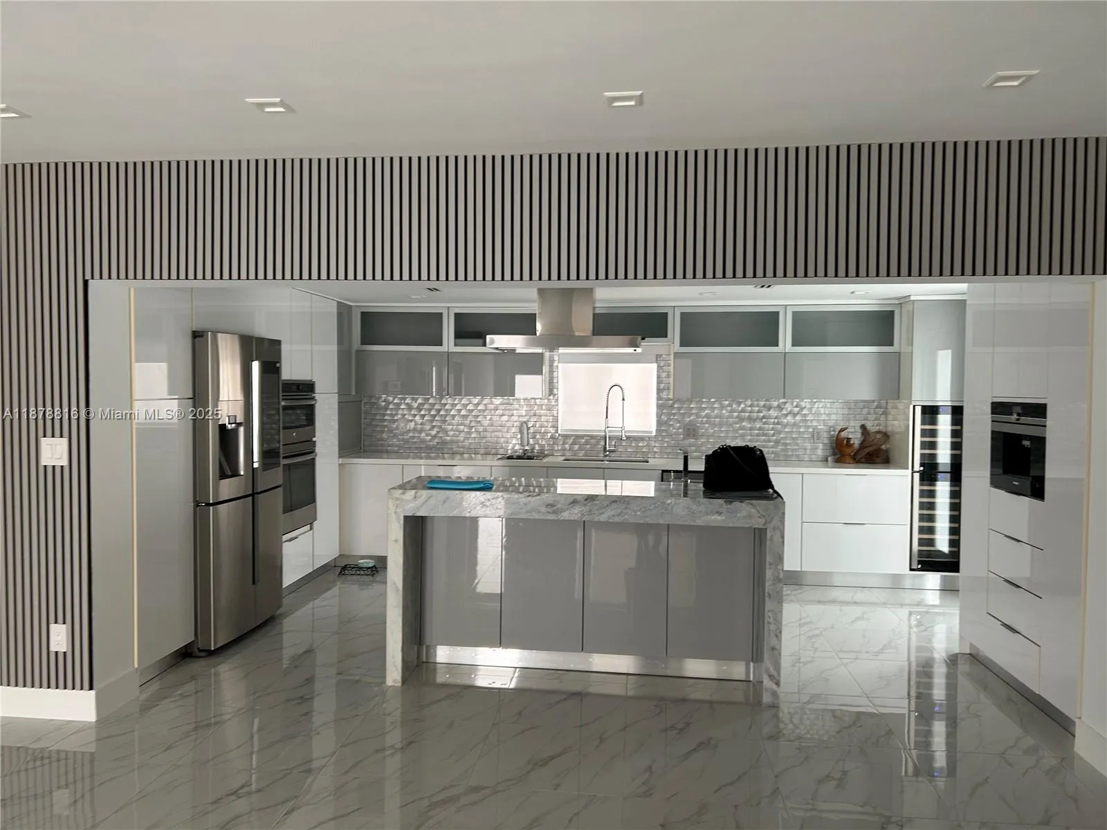 400 SW 47th Ave