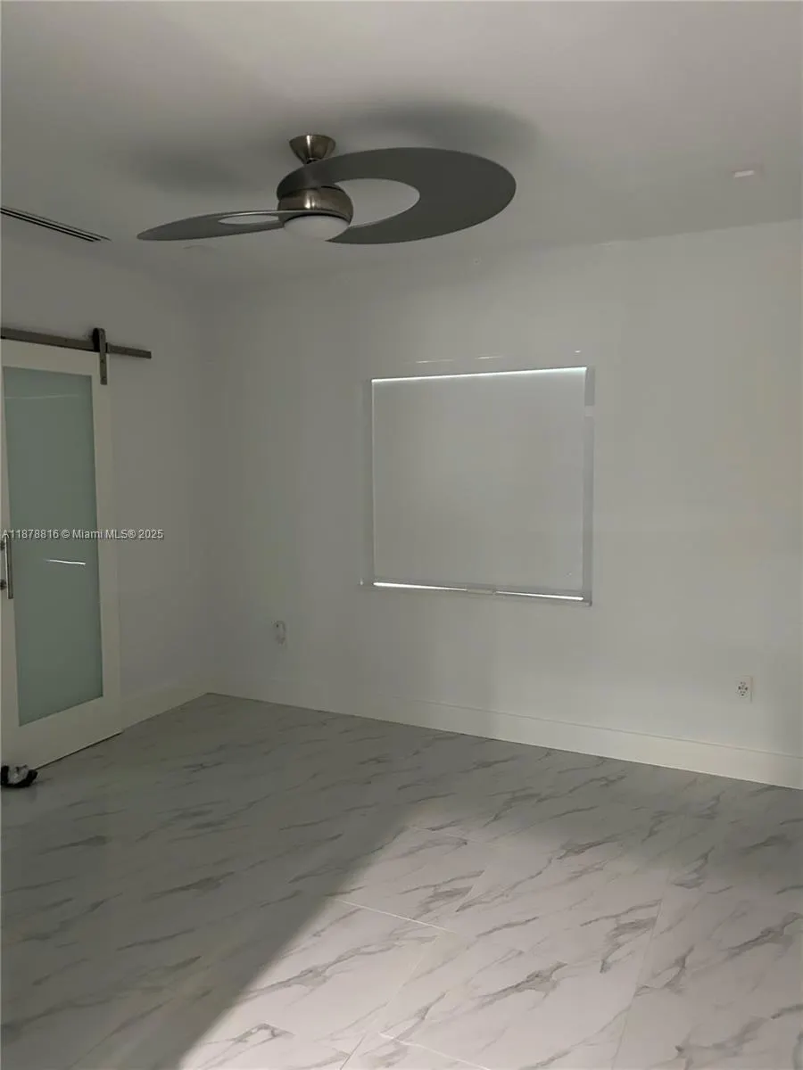 400 SW 47th Ave