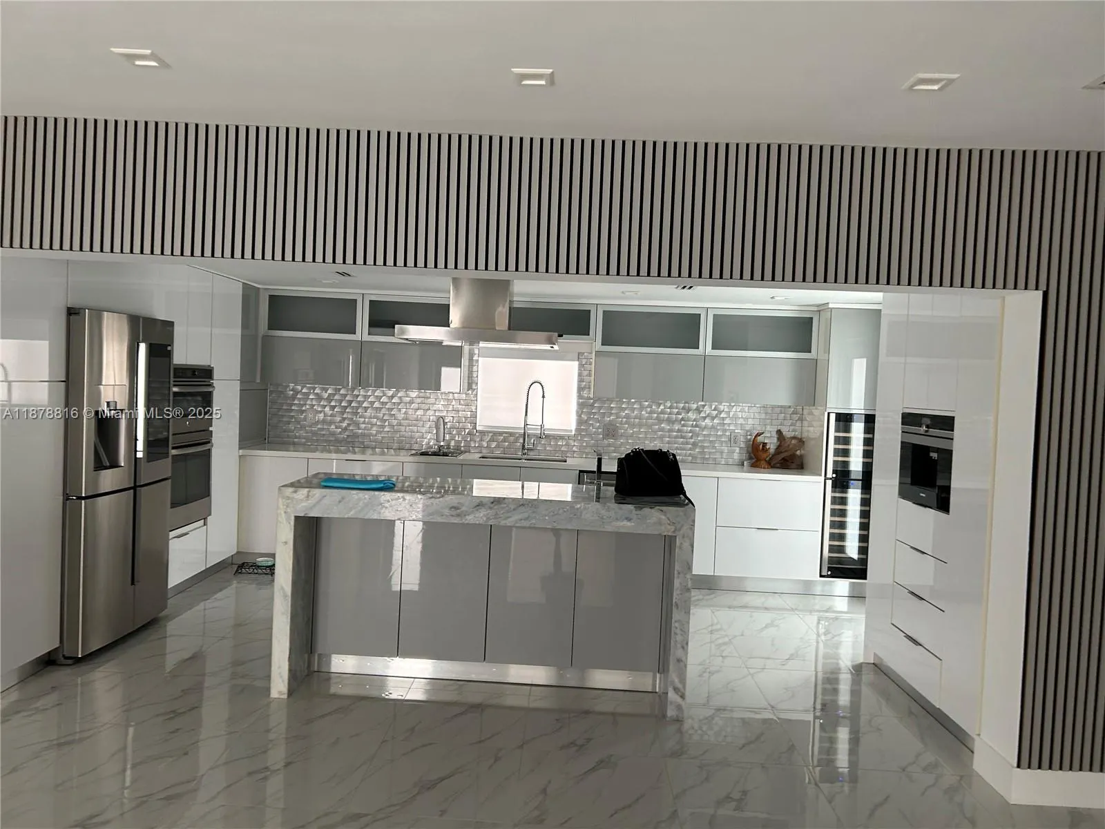 400 SW 47th Ave