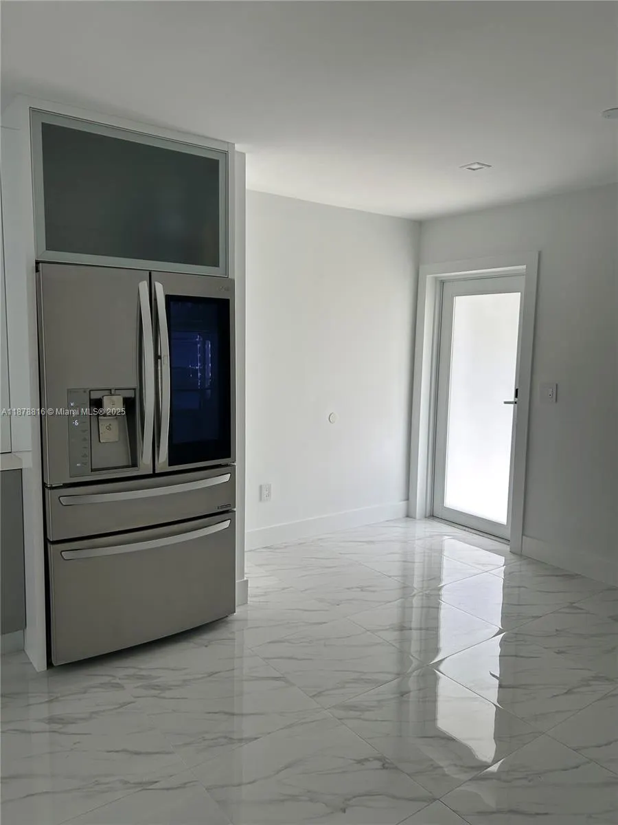 400 SW 47th Ave