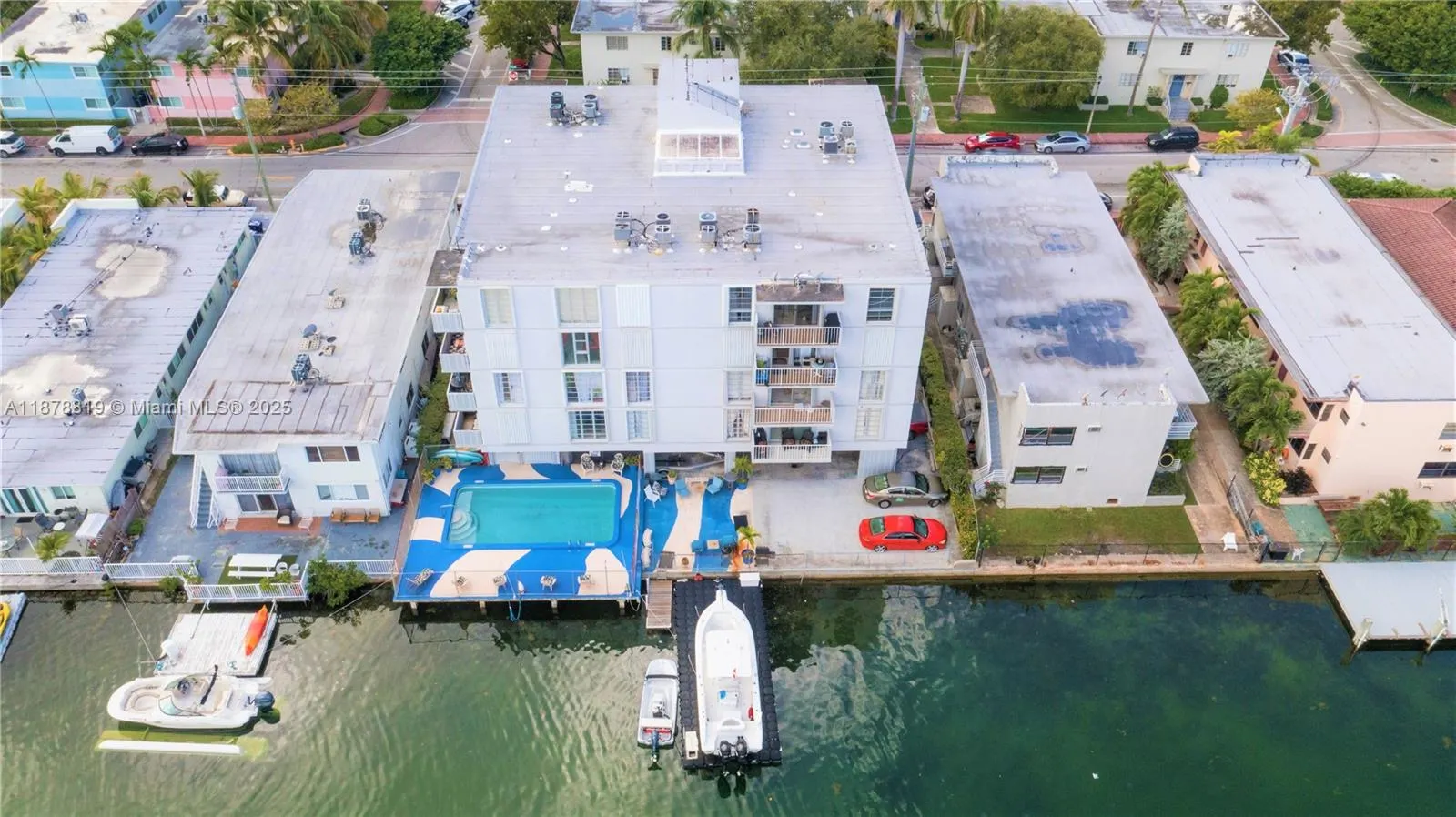 8305 Crespi Blvd, #2D