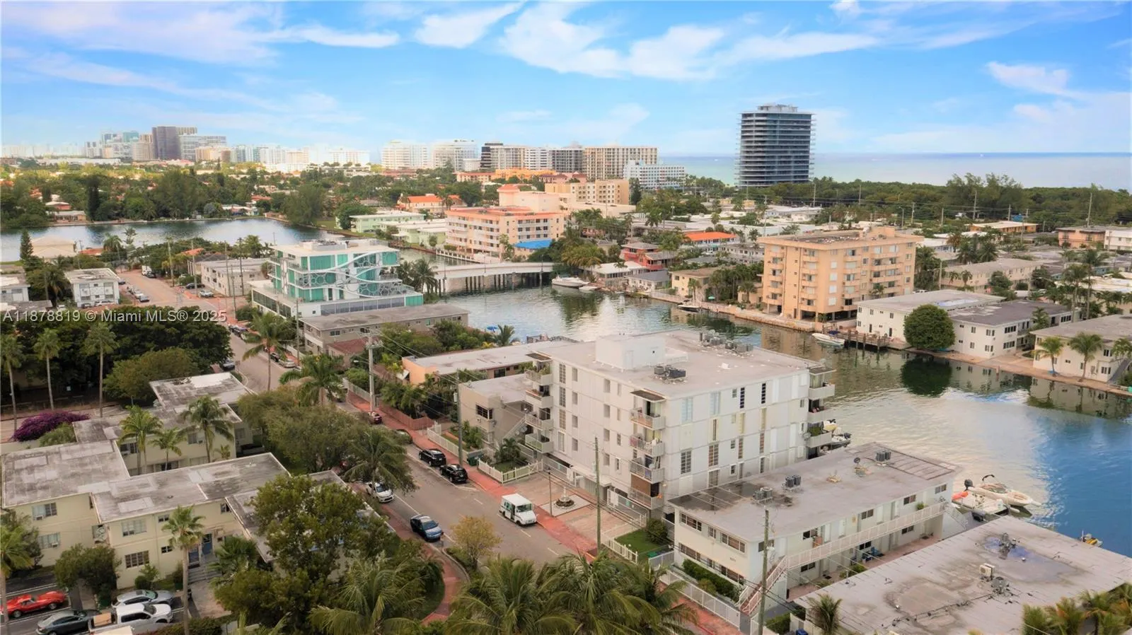 8305 Crespi Blvd, #2D