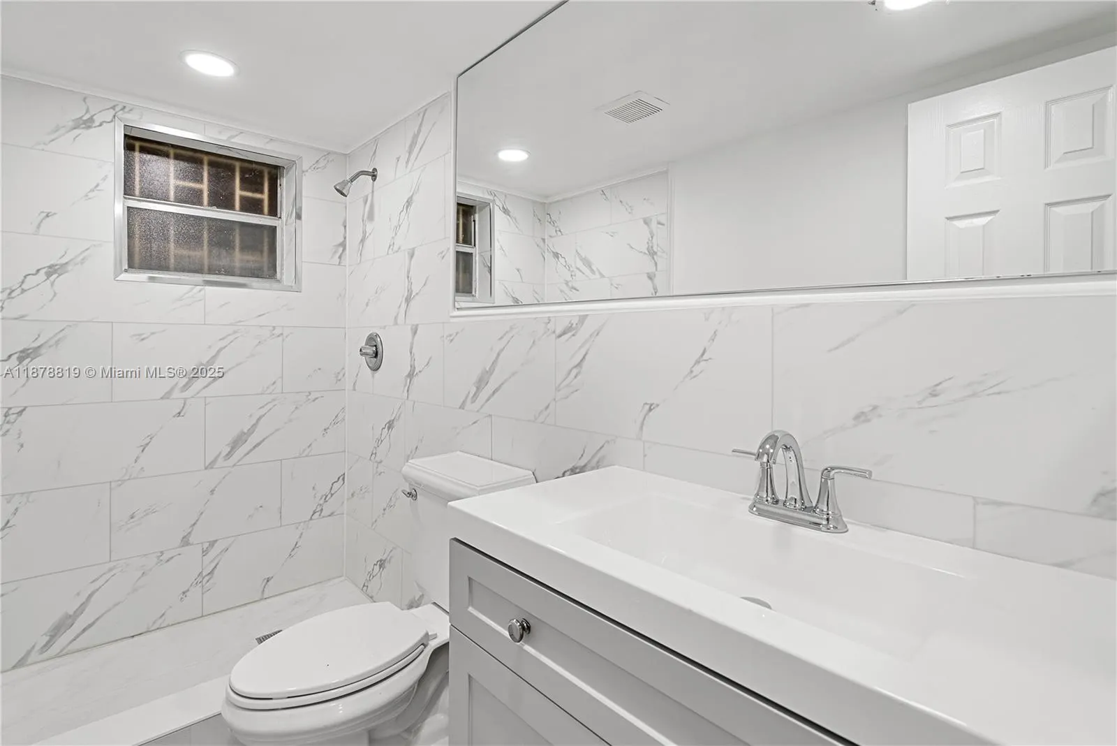 8305 Crespi Blvd, #2D