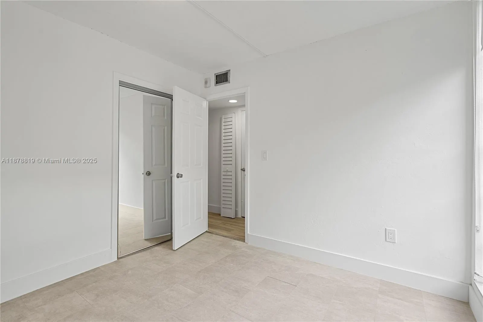 8305 Crespi Blvd, #2D