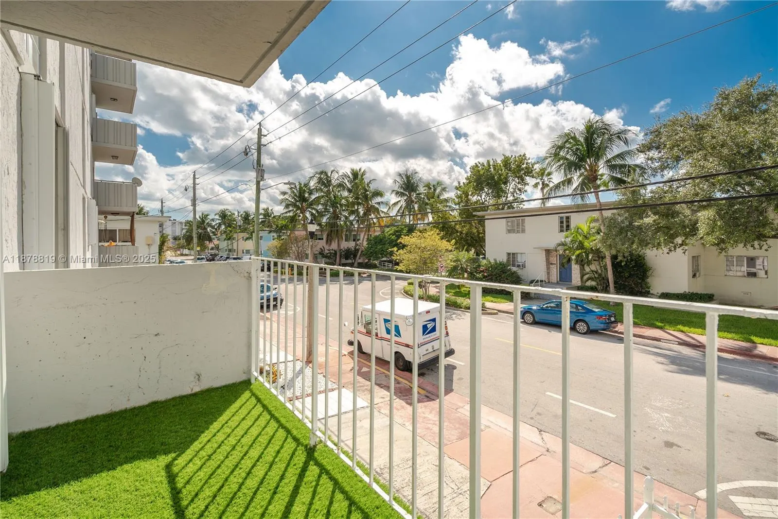 8305 Crespi Blvd, #2D