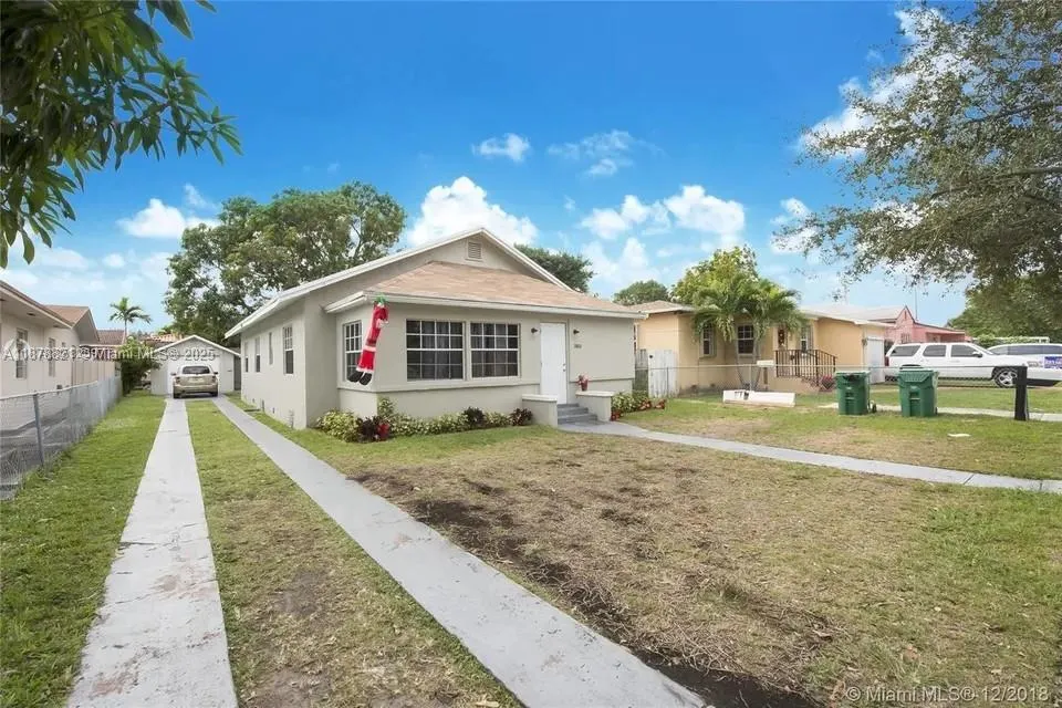 2800 SW 16th Ter