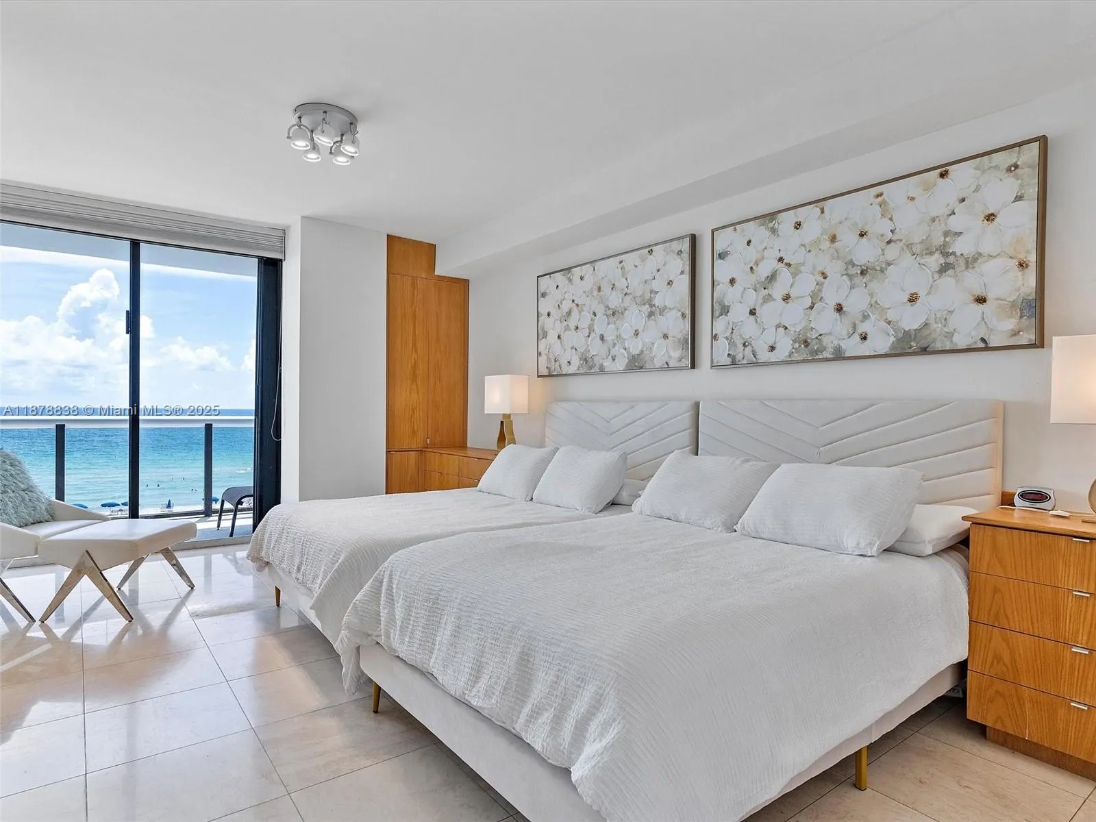 9455 Collins Ave, #608