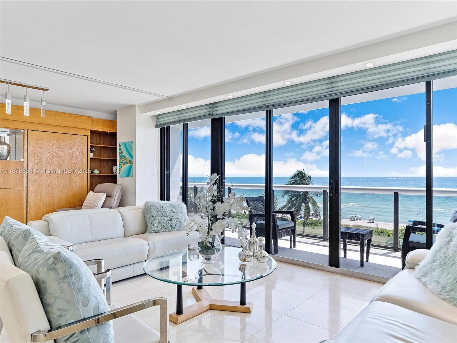 9455 Collins Ave, #608