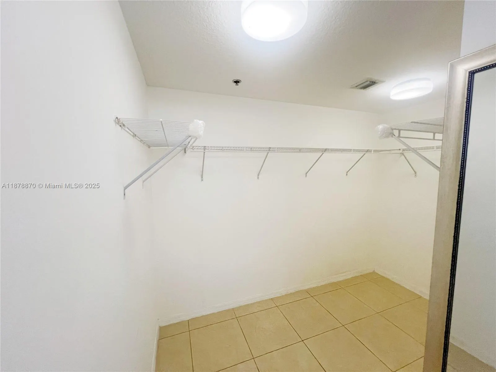 9340 Fontainebleau Blvd, #W206