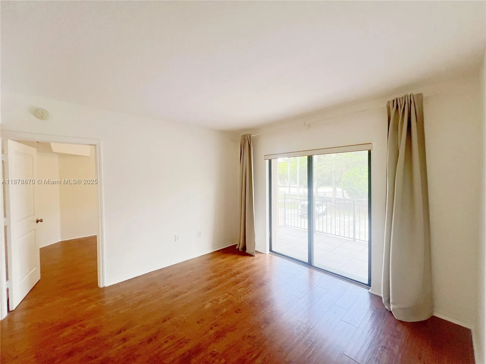 9340 Fontainebleau Blvd, #W206