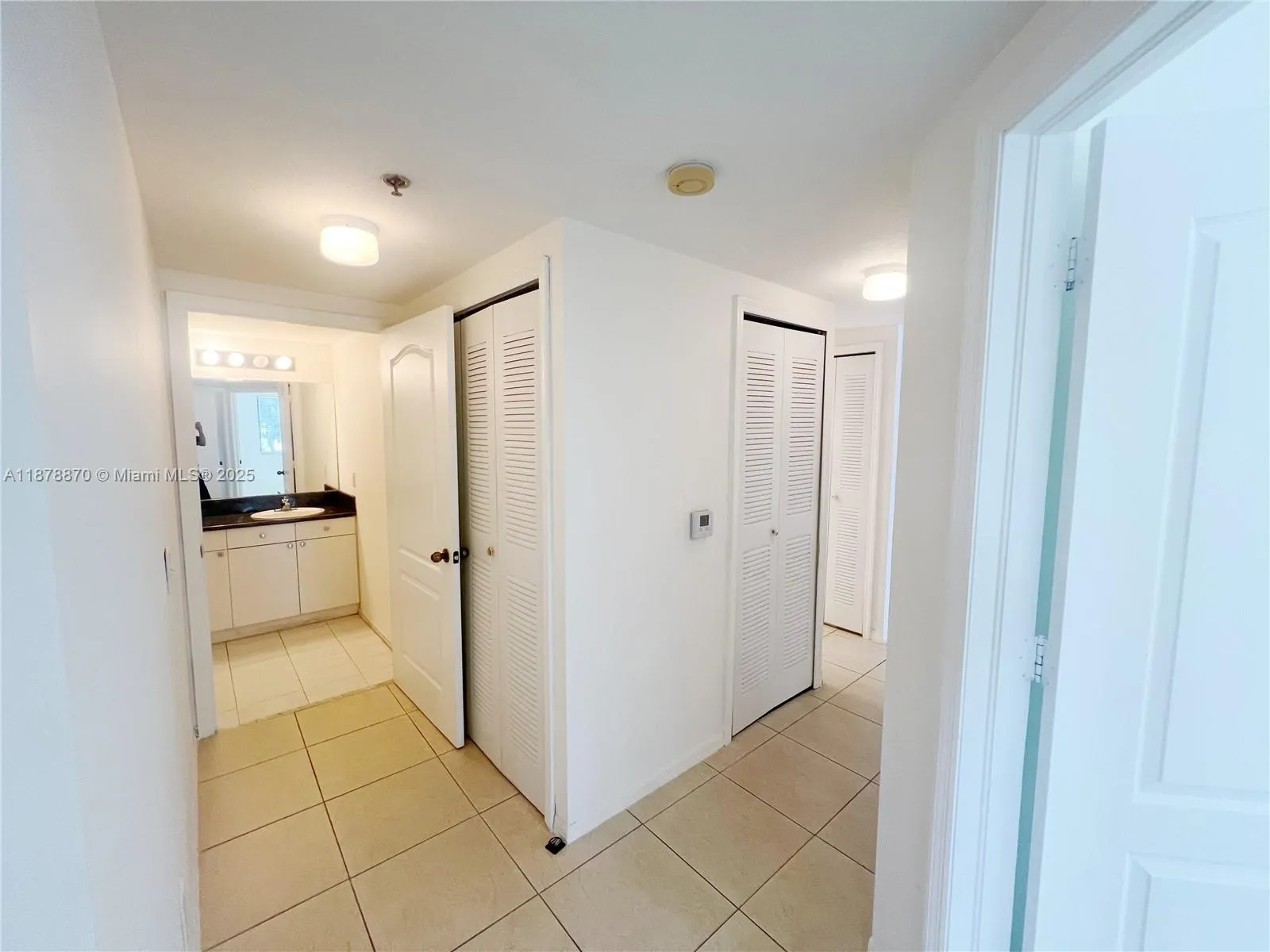 9340 Fontainebleau Blvd, #W206