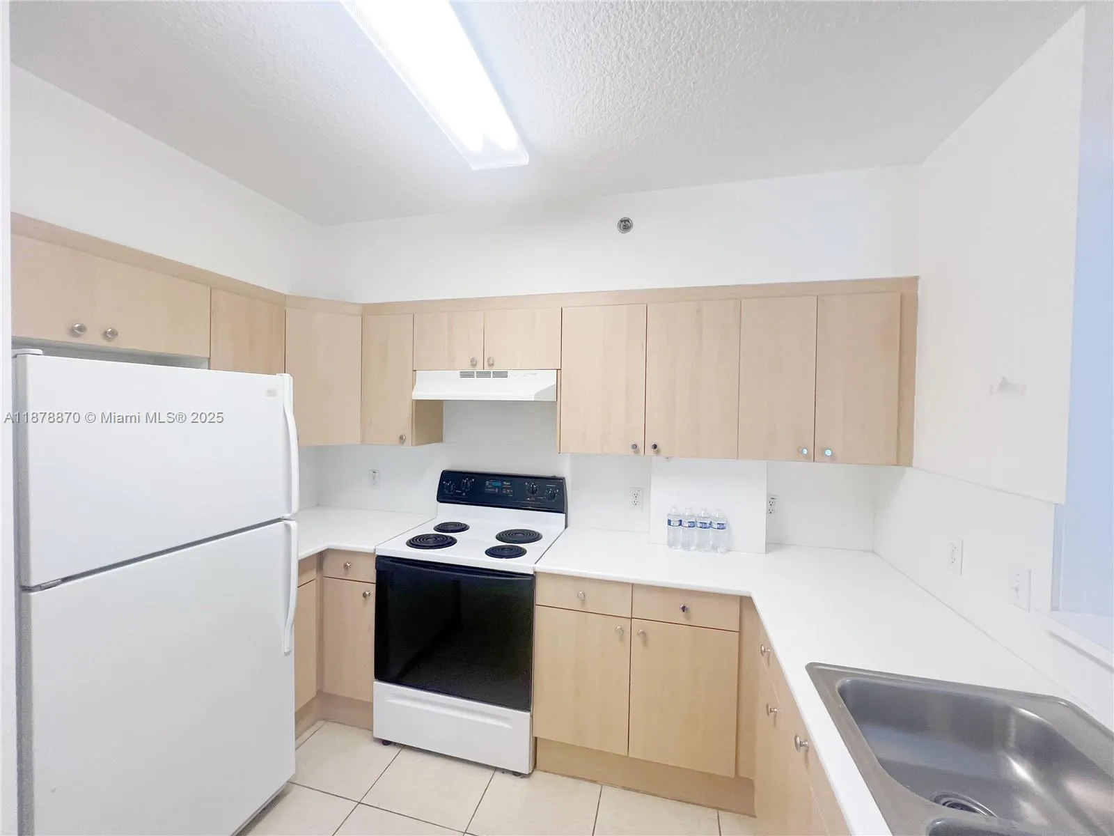 9340 Fontainebleau Blvd, #W206
