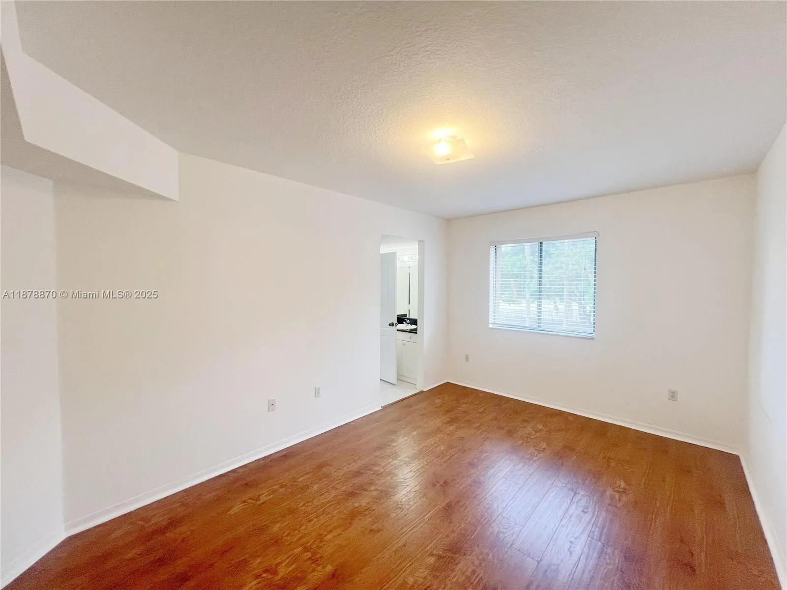 9340 Fontainebleau Blvd, #W206