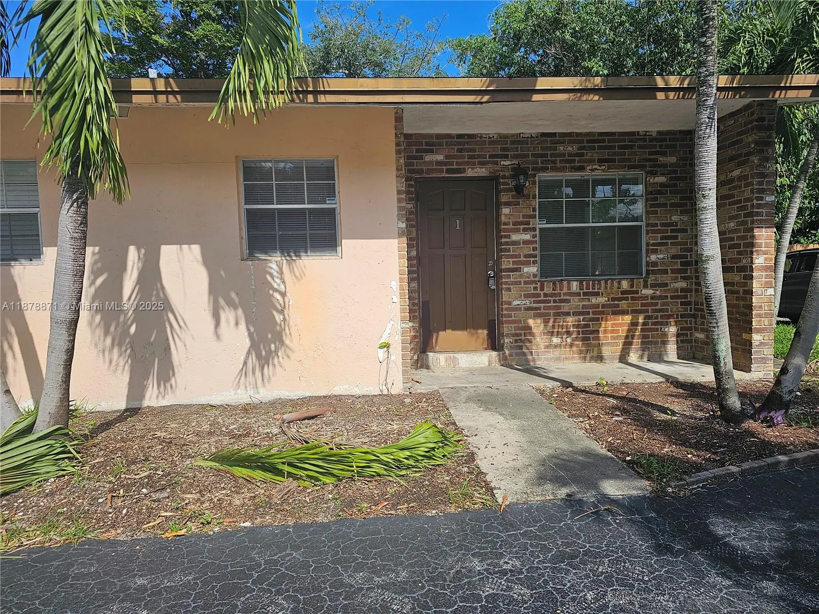 2325 Taylor St, #1