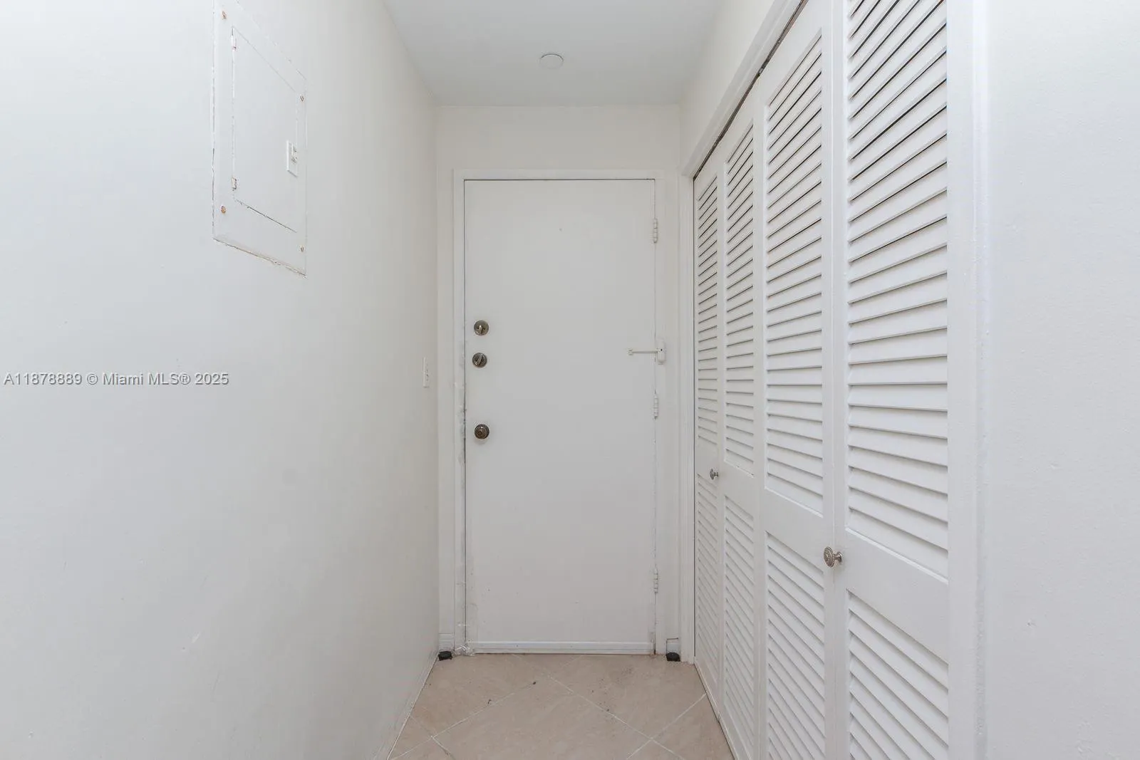 5825 Collins Ave, #2E