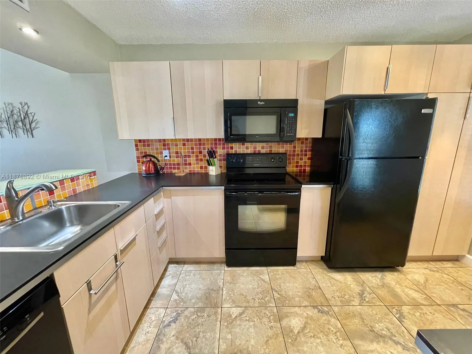 5831 Coral Lake Dr, #307