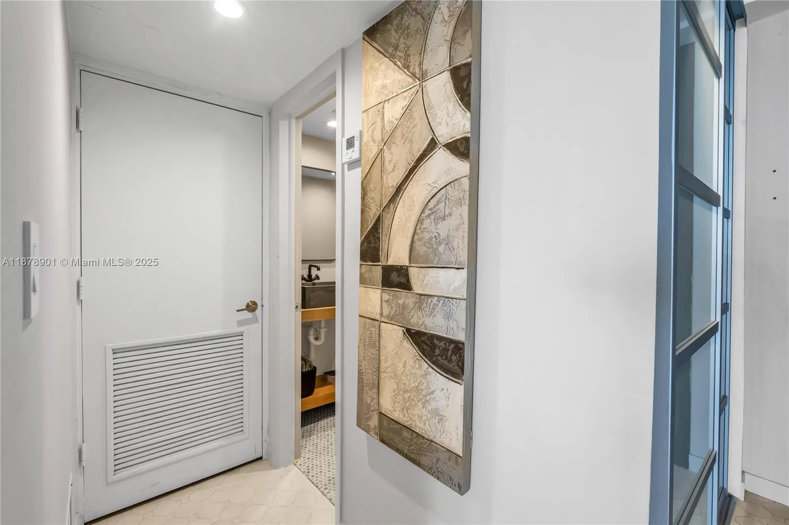 770 NE 69th St, #6H