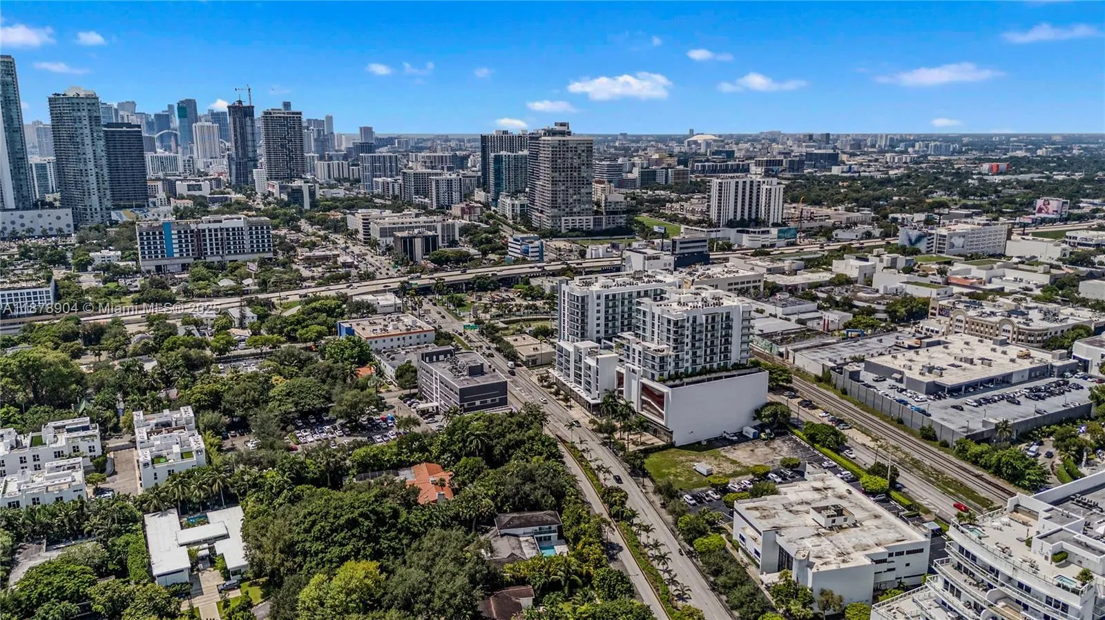 3900 Biscayne Blvd, #S-904