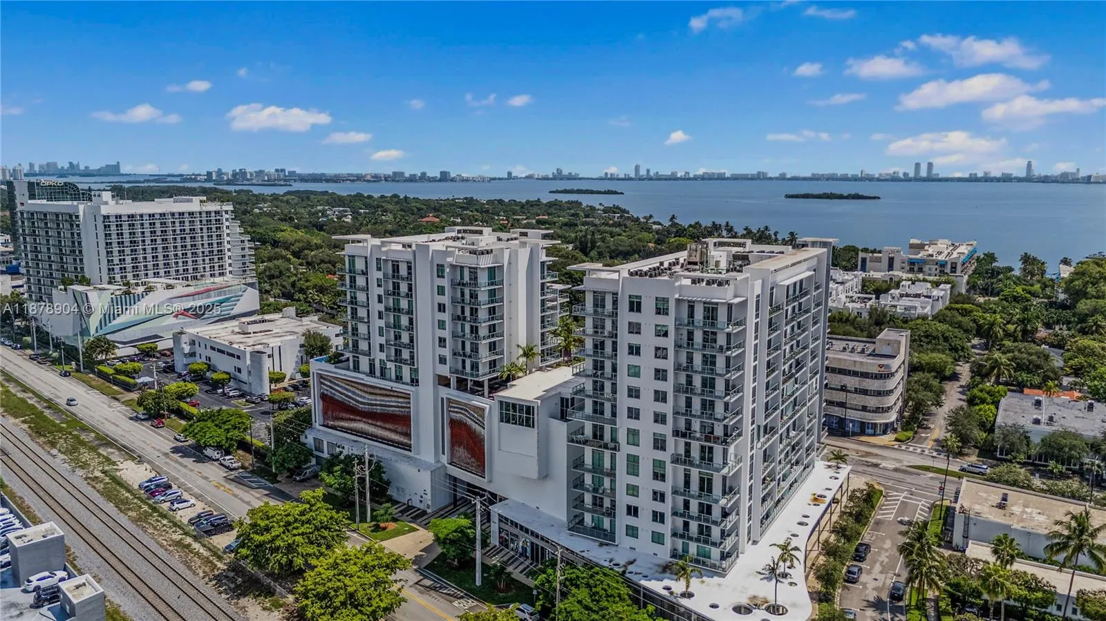 3900 Biscayne Blvd, #S-904