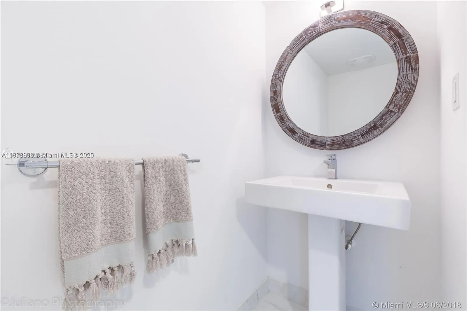 400 Sunny Isles Blvd, #501