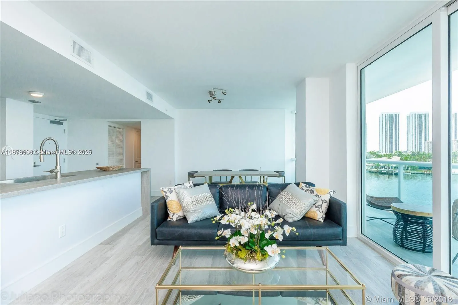 400 Sunny Isles Blvd, #501