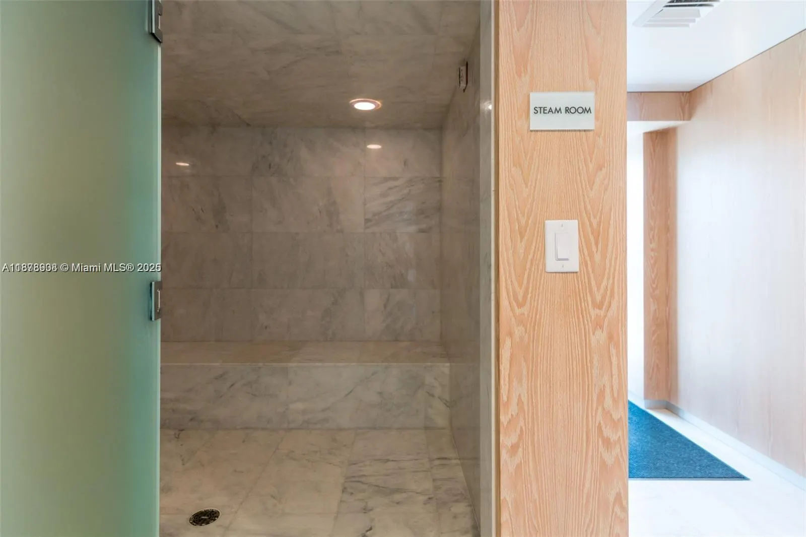 400 Sunny Isles Blvd, #501