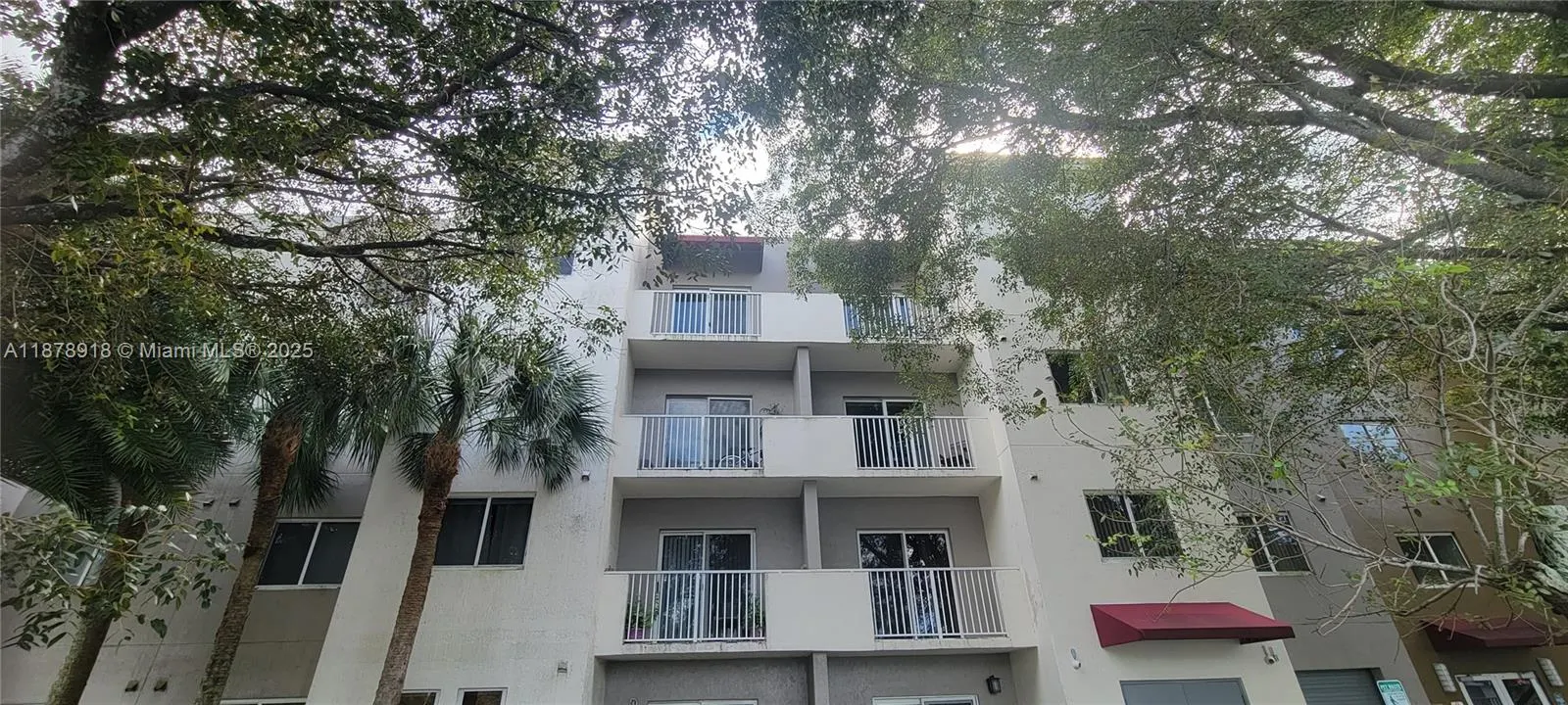 11060 SW 196th St, #401