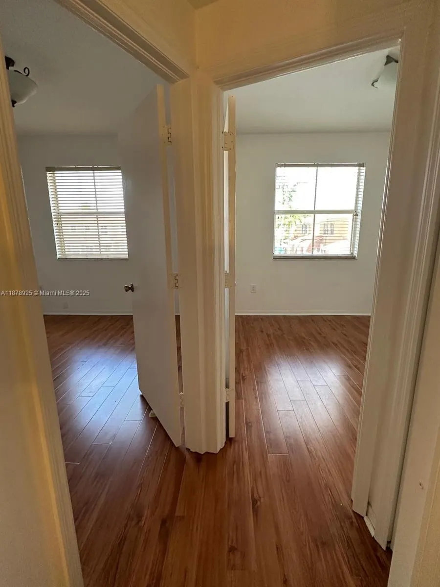 6202 NW 115th Pl, #327