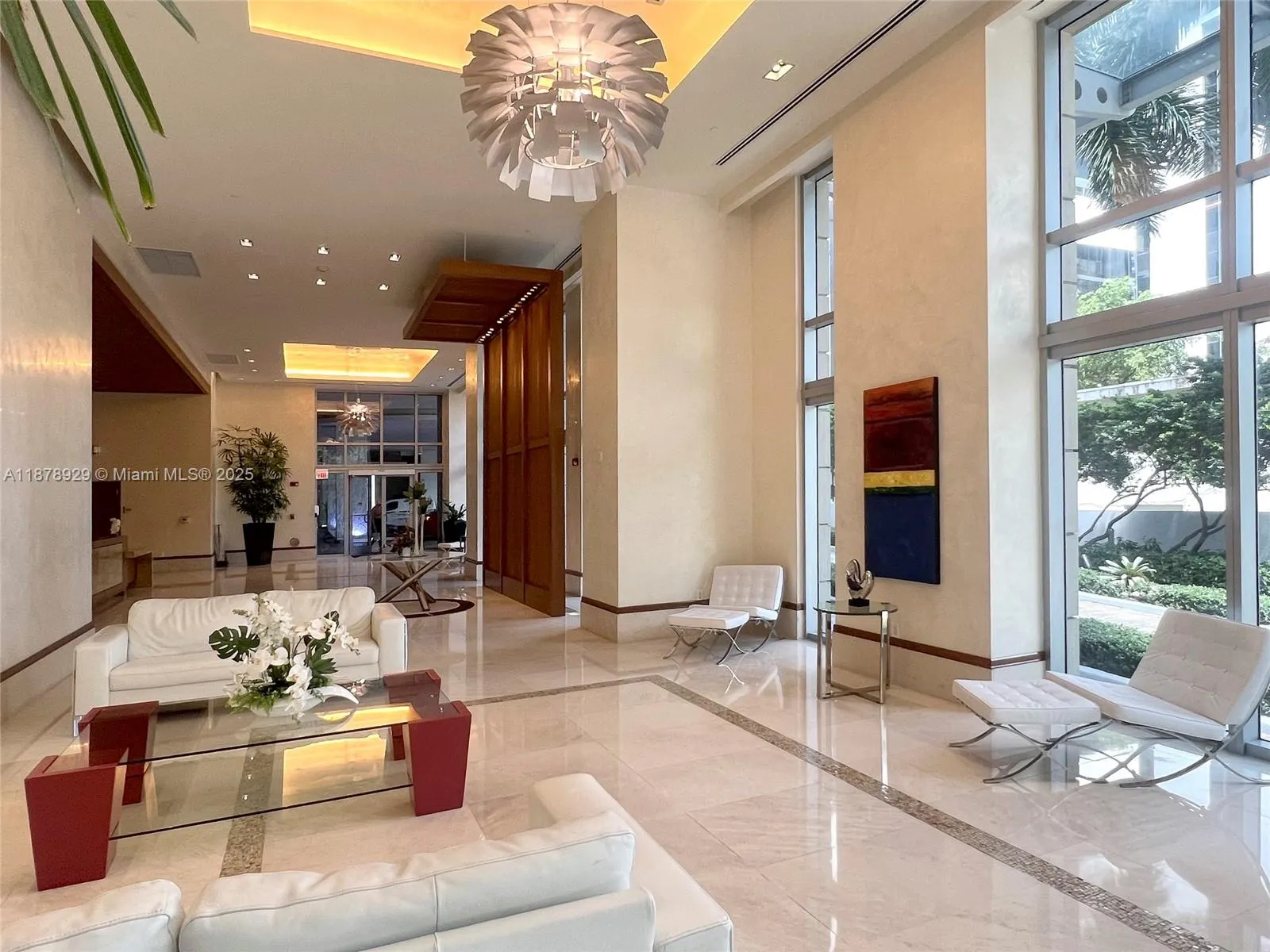 1060 Brickell Ave, #1015