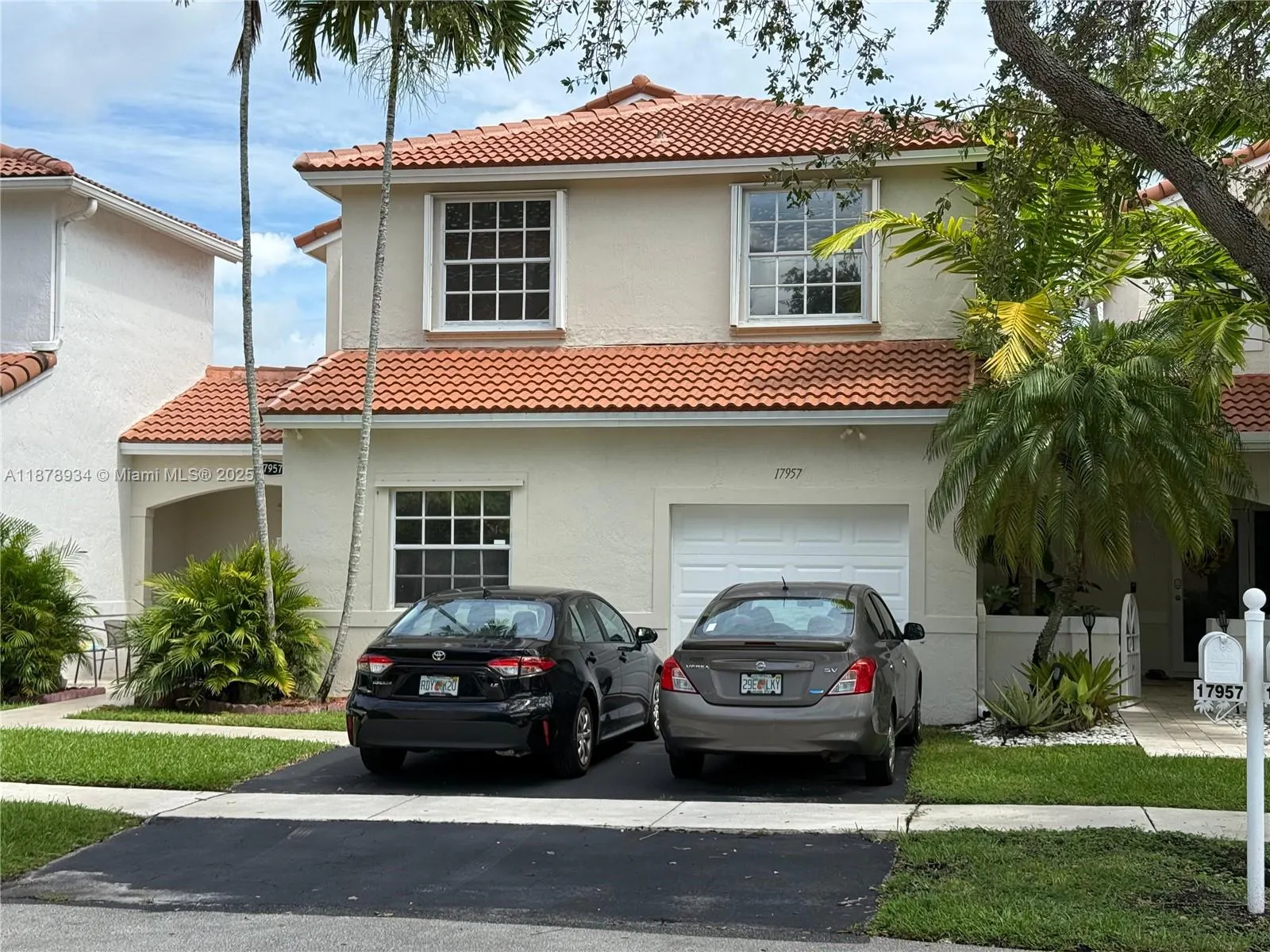 17957 SW 8th St, #4403