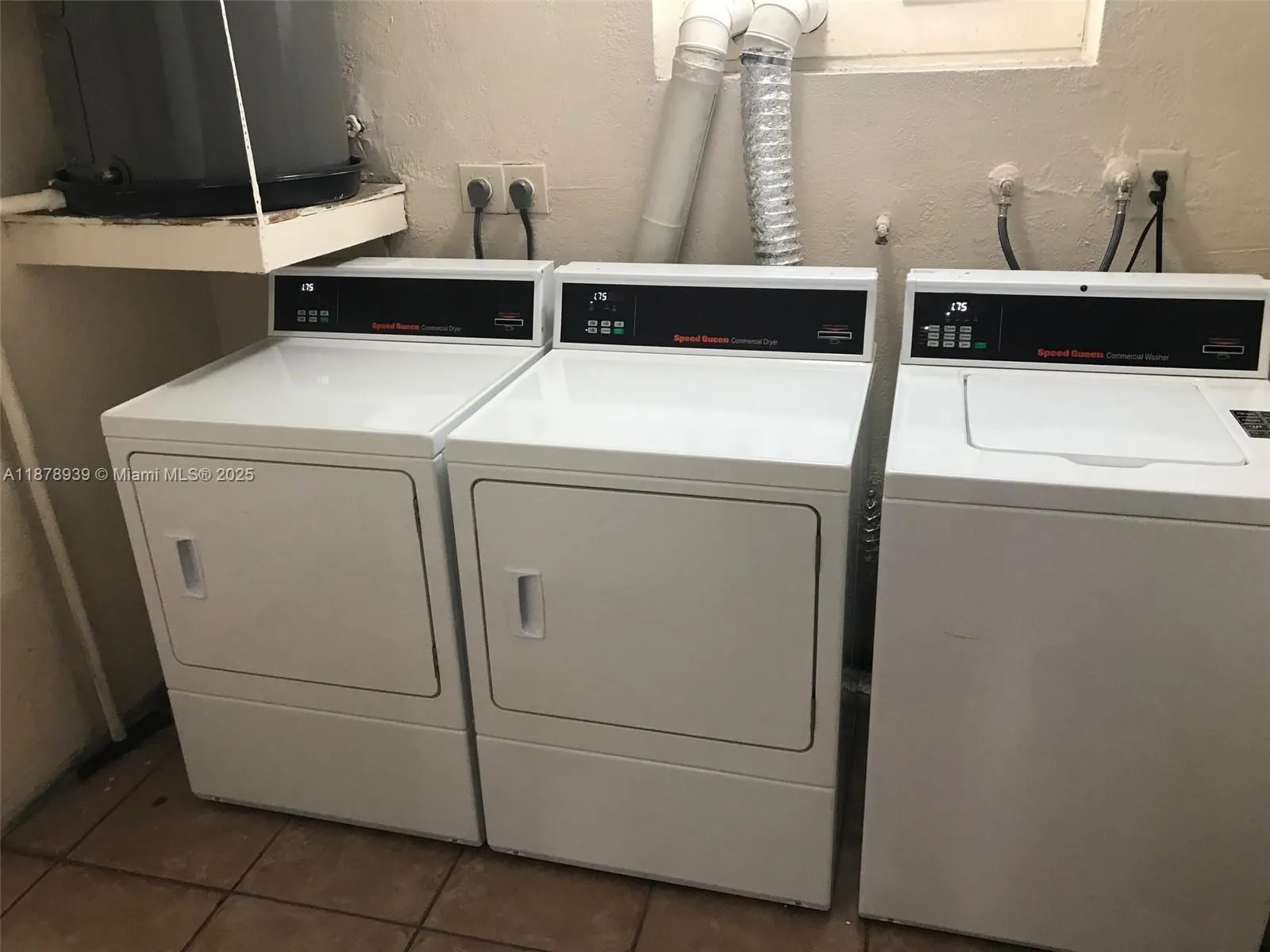 4550 NW 9th St, #117E