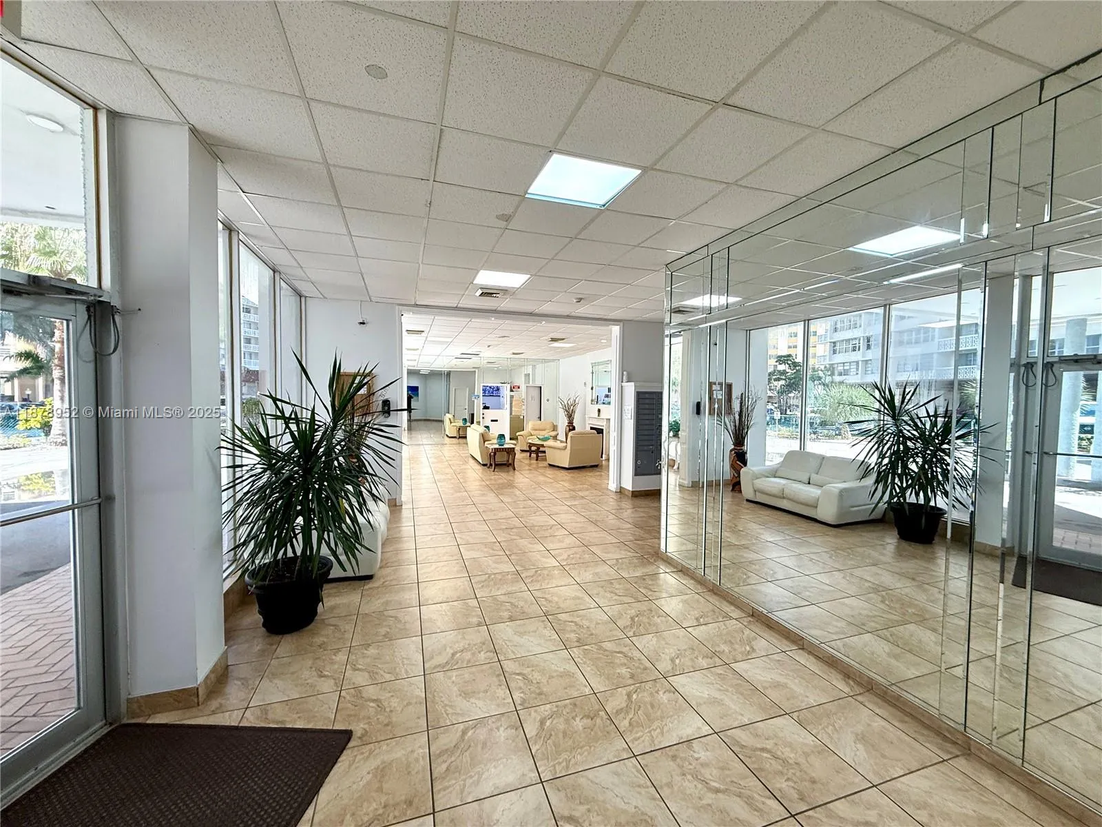 1801 S Ocean Dr, #233