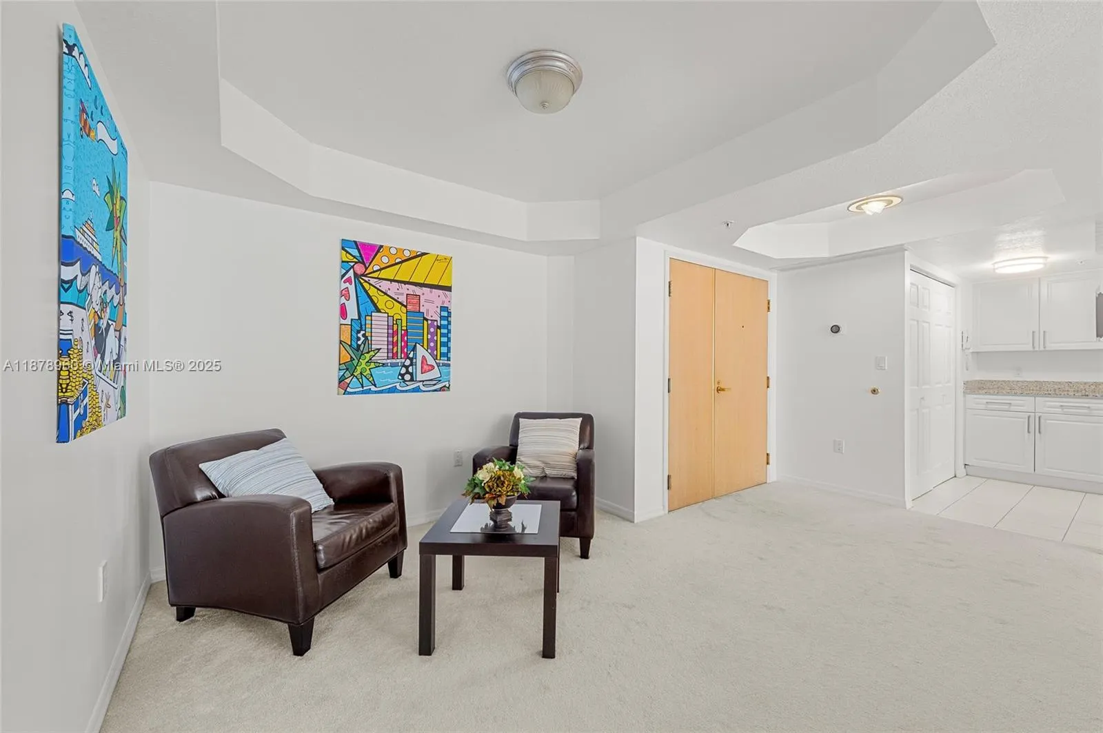 17275 Collins Ave, #804