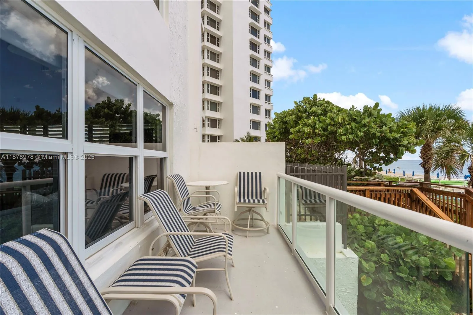 3550 Galt Ocean Dr, #111