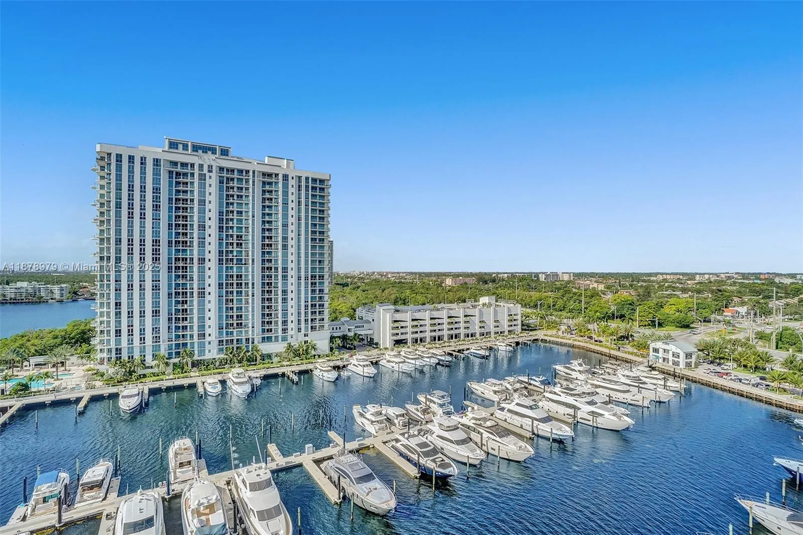 17301 Biscayne Blvd, #1207