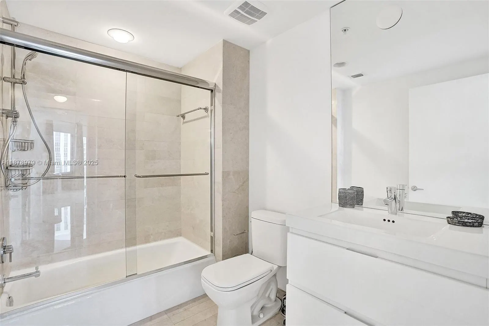 17301 Biscayne Blvd, #1207