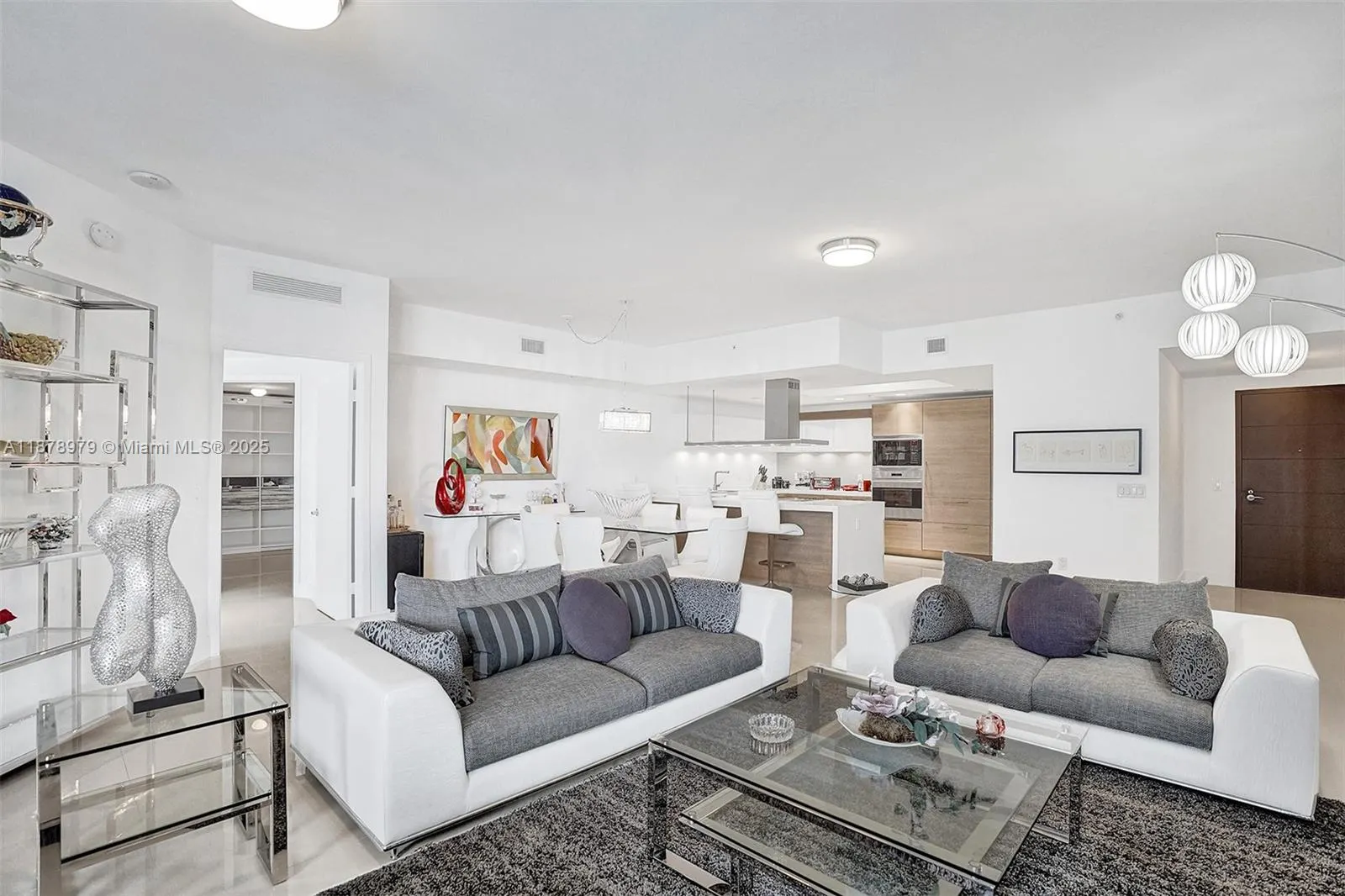 17301 Biscayne Blvd, #1207