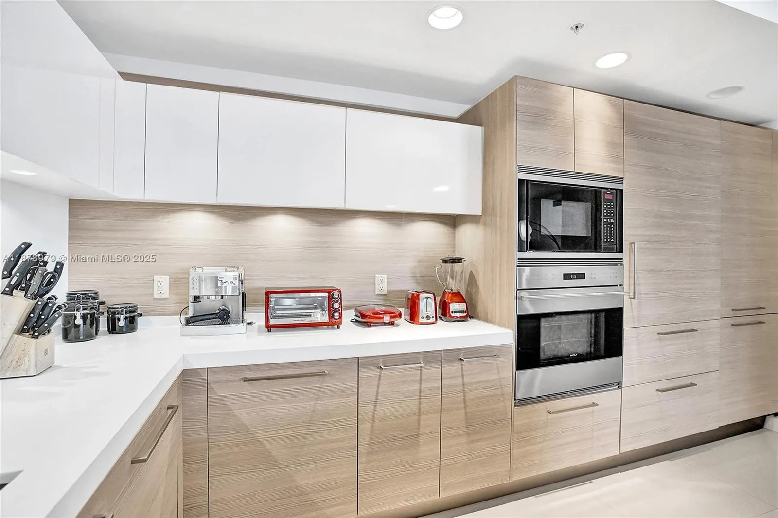 17301 Biscayne Blvd, #1207