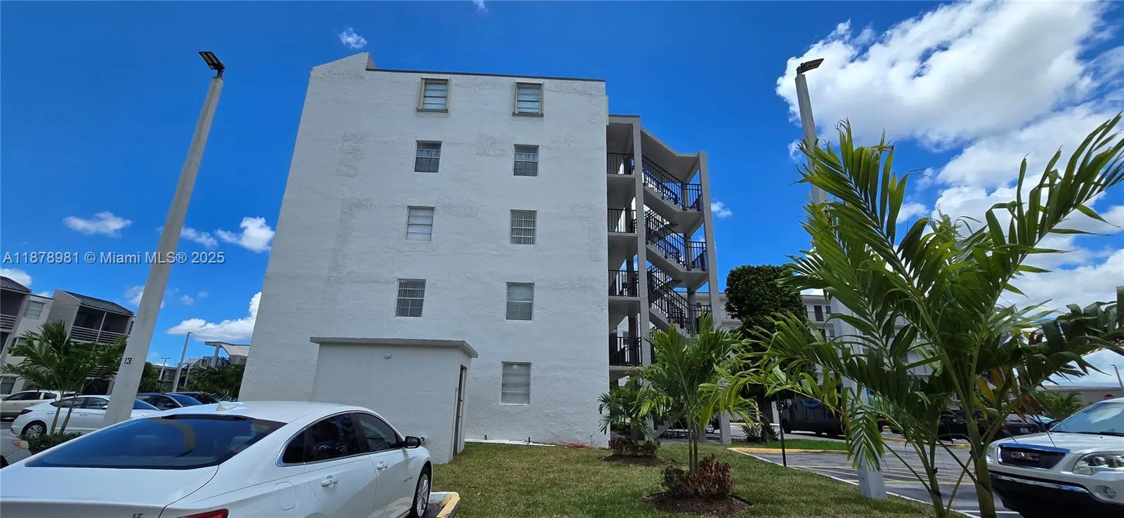 14165 SW 87th St, #D501