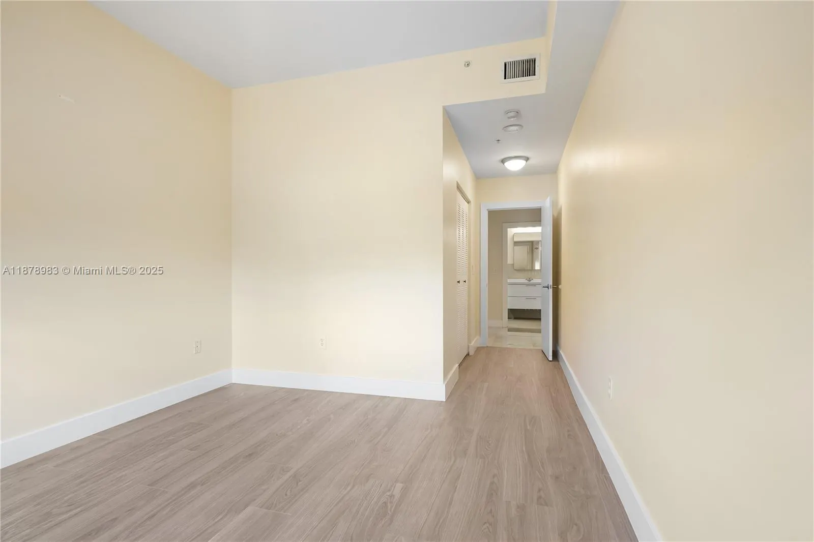 520 SE 5th Ave, #1109