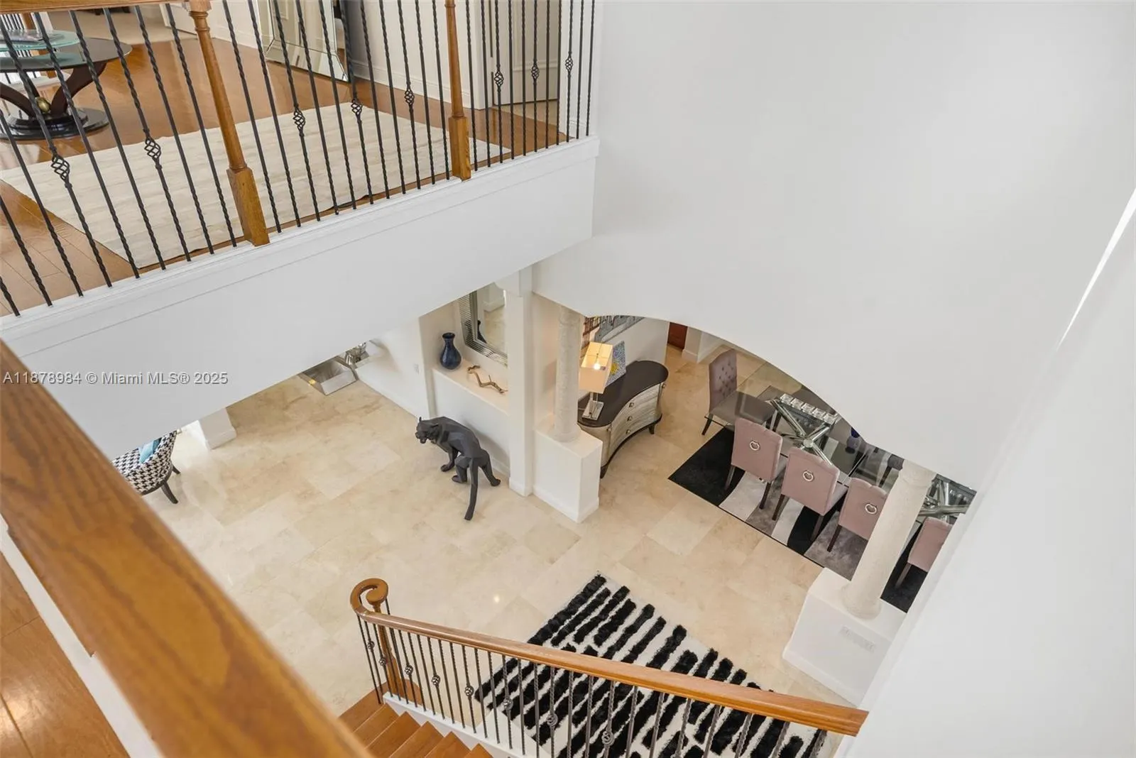 1260 Hatteras Ln