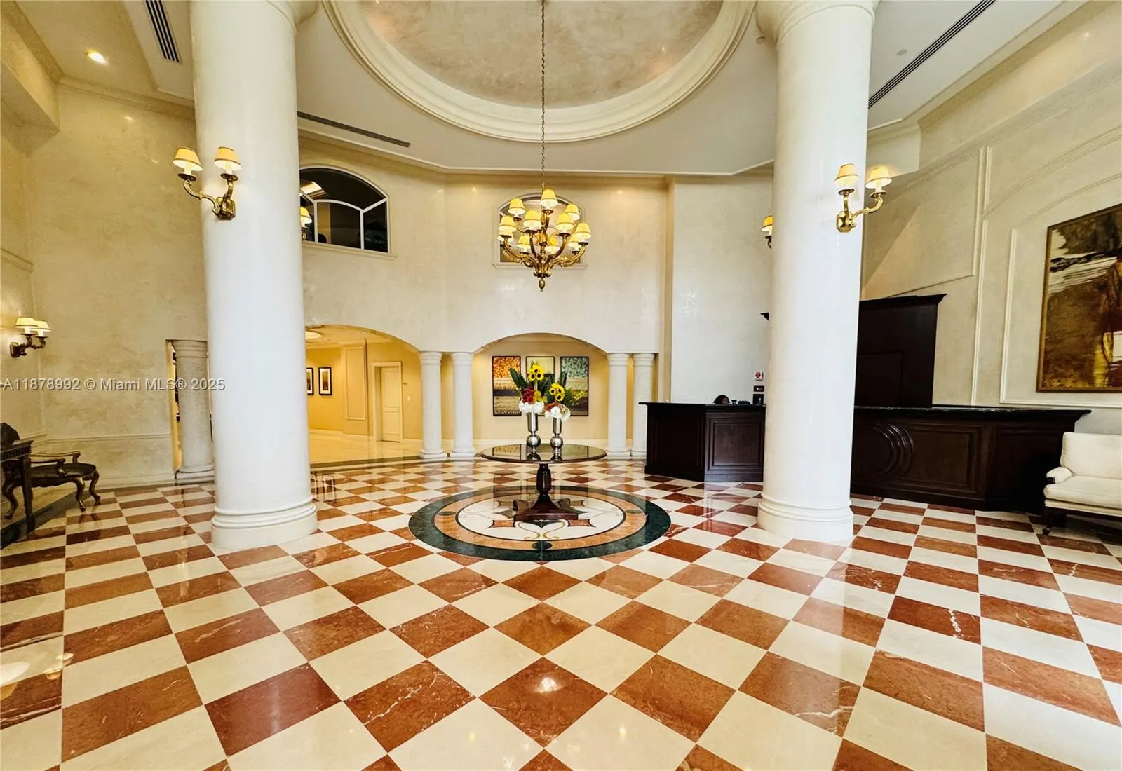 20000 E Country Club Dr, #209