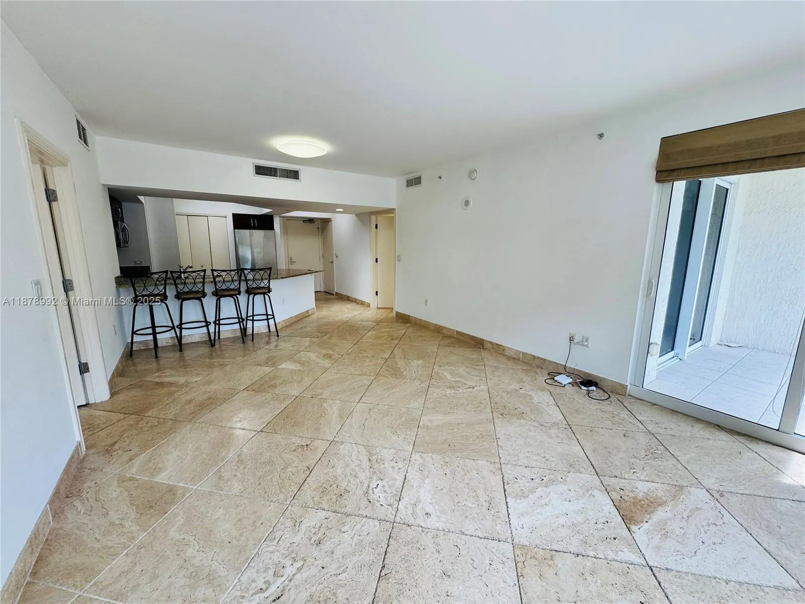 20000 E Country Club Dr, #209